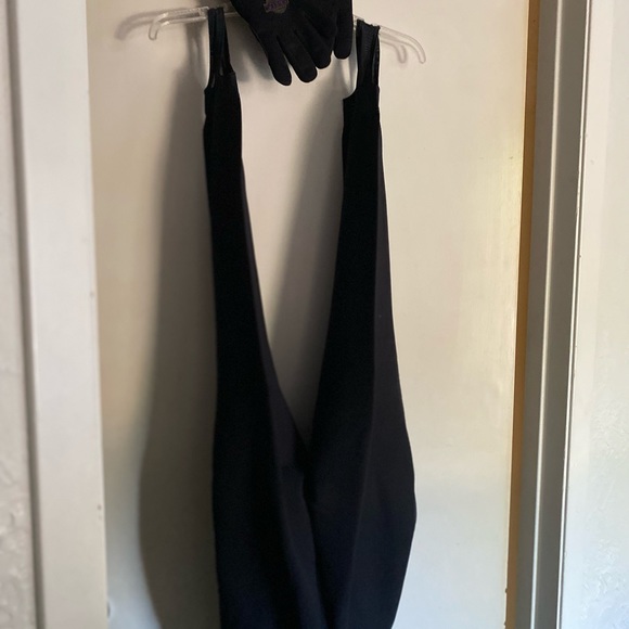 NWOT Women Ski pants and gloves Price is for both - Picture 8 of 10